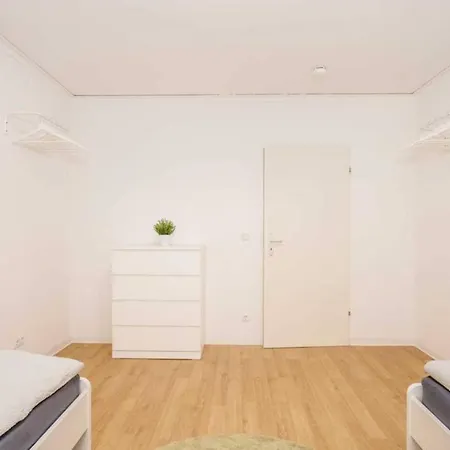 Modern Flat With Balcony In Gladbeck